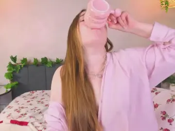 Cam4 Adult Webcam of AlodieFitt