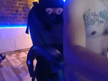 Cam4 Free Porn Cam of yosenm