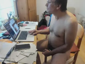 Cam4 Live Sex Cam of zeigefreudig5