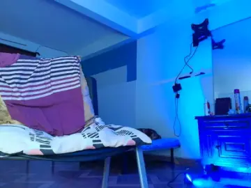 Cam4 Live Porn of bigcentauro233