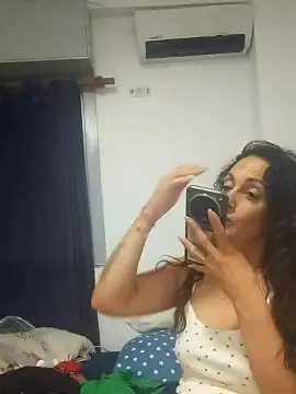 Dulce_fanny2025 from cam4