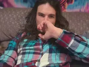 Cam4 Live Sex Cam of WellHello69