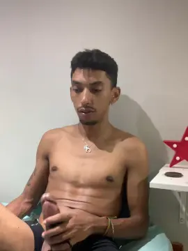 Cam4 Free Porn Cam of Binhoboss