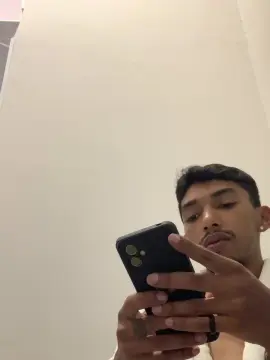 Cam4 Free Porn Cam of Binhoboss