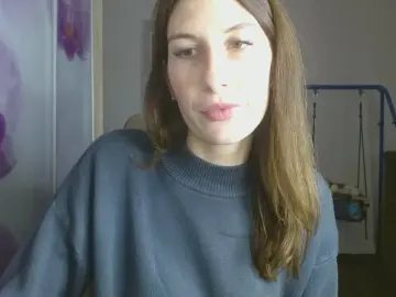 Cam4 Adult Webcams of Evelyn_21_m