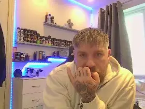 Cam4 Live Porn of daffyduck_fun