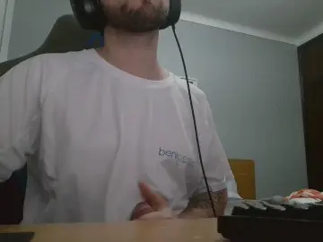 Cam4 Watch Live Sex Cams of maxxcock29