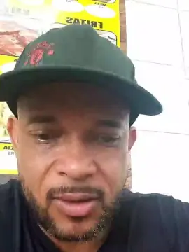 Cam4 Watch Live Sex Cams of comedor371