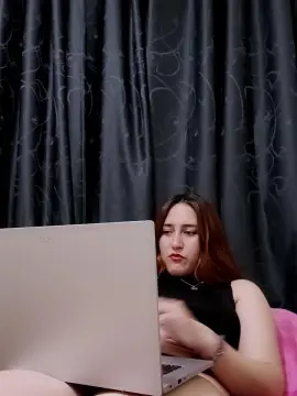 Cam4 Best live sex cam show of Anais_M