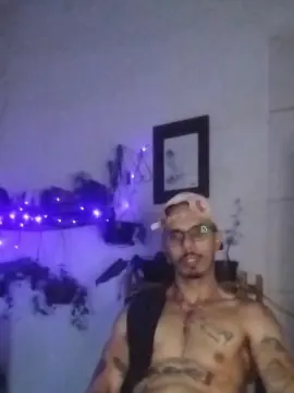 Cam4 Nude Webcam of Klinger30