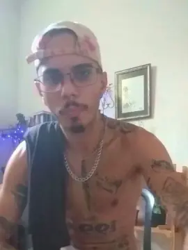 Cam4 Live Sex Cam of Klinger30