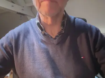 Cam4 Adult Video Chat of Bernie2620