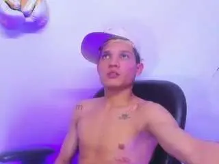 stronger-boy from camsoda