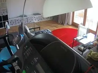 Camsoda Adult Webcams of voyeurcam-julmodels-living-4