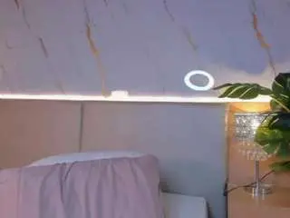 chloee-monroe from camsoda