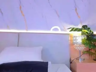 Camsoda Free Live Porn of chloee-monroe