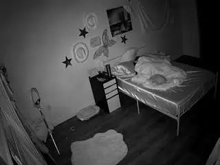 Camsoda Free Live Porn of voyeurcam-lolavalentine23