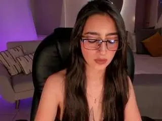 Camsoda Watch Live Sex Cams of larisasmirnov1