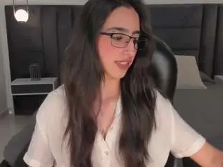 Camsoda Adult Webcam of larisasmirnov1