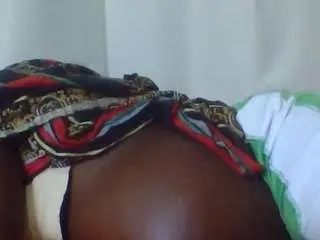 Camsoda Sex Cam of pretty-emory