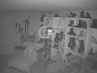 Camsoda Live Sex Cam of voyeurcam-missoliviablack-03