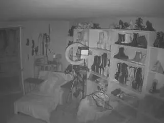 Camsoda Adult Webcams of voyeurcam-missoliviablack-03