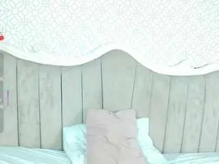 Camsoda Free Live Porn of cortes-marcela