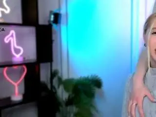 Camsoda Adult Video Chat of mila-glow