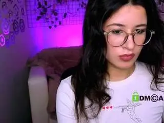 justcamila from camsoda