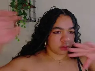 Camsoda Free Porn Cam of memphis-williams