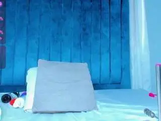 Camsoda Sex Cam of miahorny69