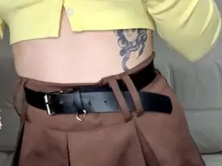 Camsoda Nude Webcam of sheryllcarlacci