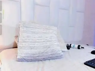 Camsoda Live Porn of emmajonees