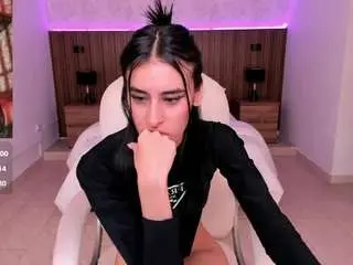 Camsoda Nude Webcam of karlaa-james