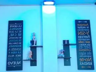 Camsoda Sex Chat of chloe-thunders