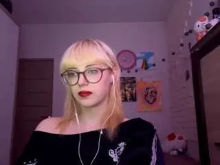 Camsoda Free Porn Cam of rebecamurty