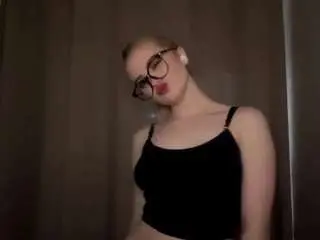 Camsoda Private Sex Chat of antoinetteelhassan