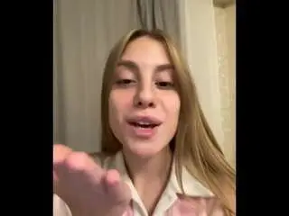 Camsoda Free Porn Cam of mayrahux