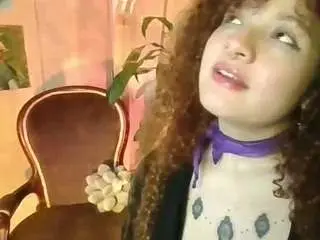Camsoda Private Sex Chat of merida-red