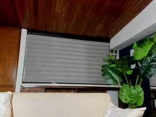 Camsoda Free Porn Cam of ashleyy-collinss