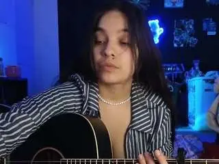 Camsoda Watch Live Sex Cams of sweetlikeblu