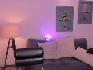 Camsoda Nude Webcam of savannahstorm