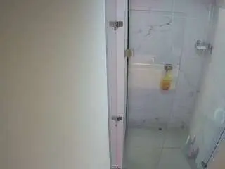 Camsoda Sex Cam of voyeurcam-casa-salsa-shower-1