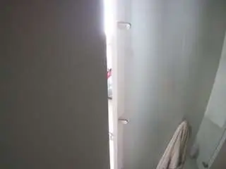 Camsoda Free Porn Cam of voyeurcam-casa-salsa-shower-1