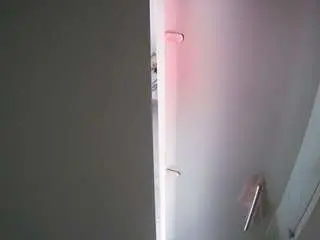 Camsoda Free Porn Cam of voyeurcam-casa-salsa-shower-1