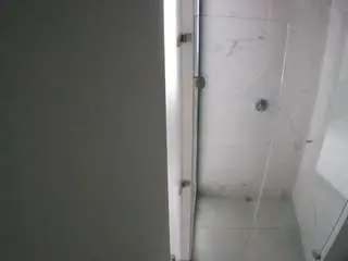 Camsoda Live Sex Cam of voyeurcam-casa-salsa-shower-1