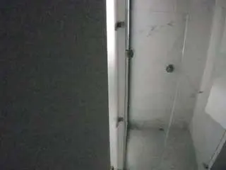 Camsoda Live Sex Cam of voyeurcam-casa-salsa-shower-1