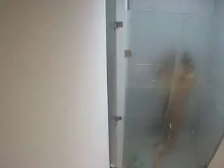 Camsoda Nude Webcam of voyeurcam-casa-salsa-shower-1