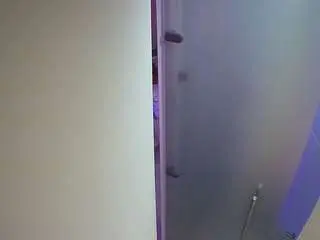 Camsoda Free Porn Cam of voyeurcam-casa-salsa-shower-1