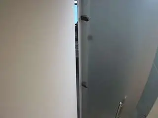 Camsoda Sex Chat of voyeurcam-casa-salsa-shower-1